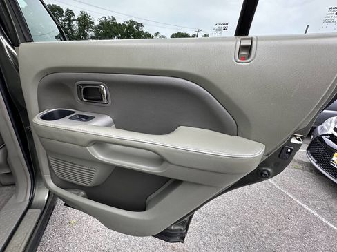Used 2006 Honda Pilot EX-L image 16