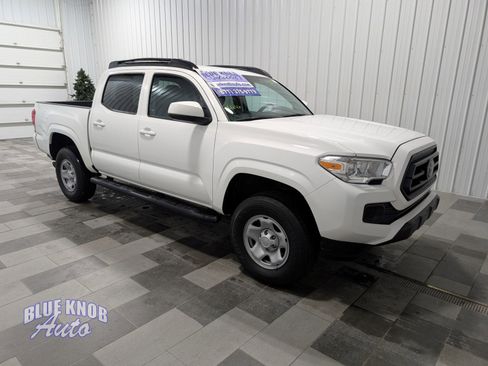 Used 2023 Toyota Tacoma SR image 6