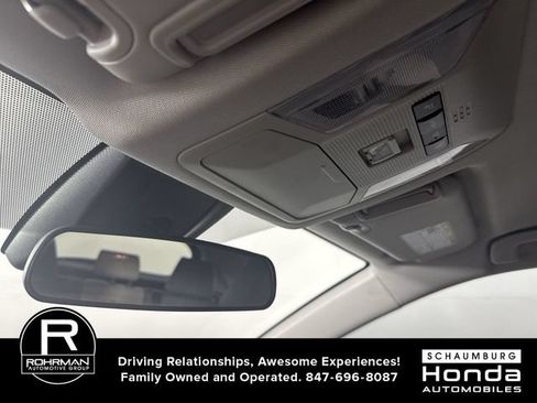 Used 2021 Toyota RAV4 XLE AWD/4WD image 10
