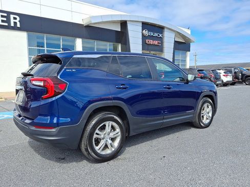 Certified 2022 GMC Terrain SLE image 6