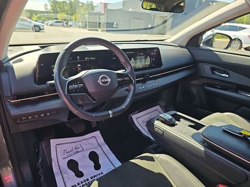 Used 2023 Nissan Ariya FWD image 20