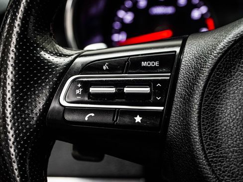 Used 2022 Kia Stinger GT1 w/ Red Interior Color Package image 28