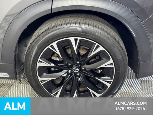 Used 2024 MAZDA CX-90 Plug-In Hybrid w/ Premium Pkg image 23