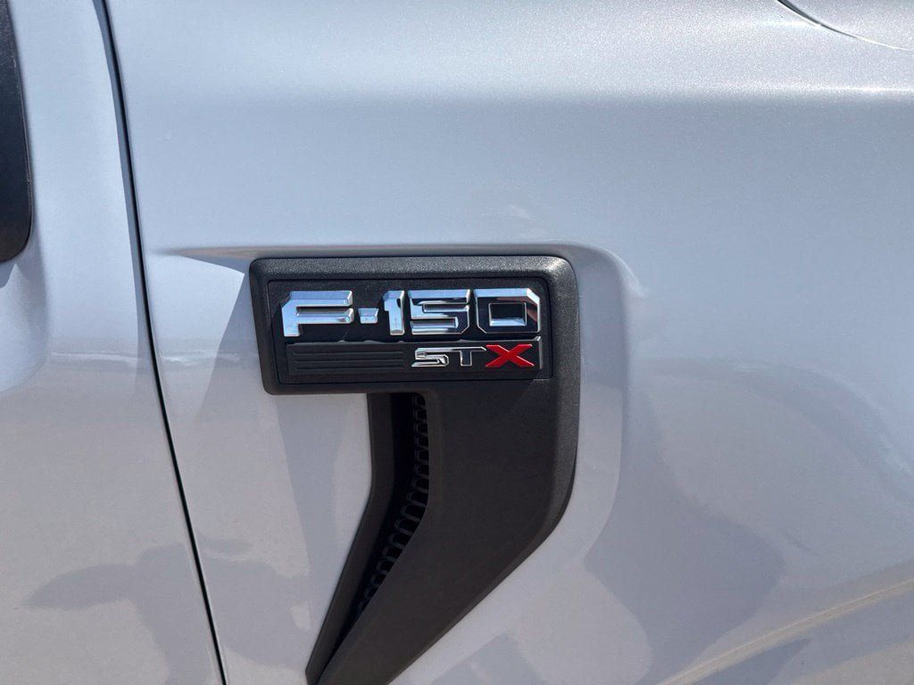 Used 2021 Ford F150 XL w/ STX Appearance Package RWD image 7