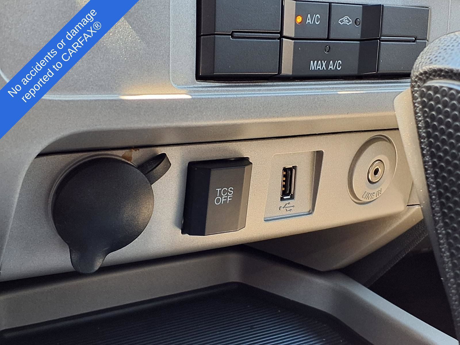 Used 2011 Ford Escape XLT w/ 202A Rapid Spec Order Code FWD image 24