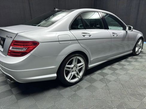 Used 2013 Mercedes-Benz C 300 Sport image 16
