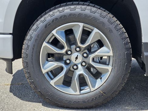 New 2026 Chevrolet Silverado 1500 RST RWD image 7