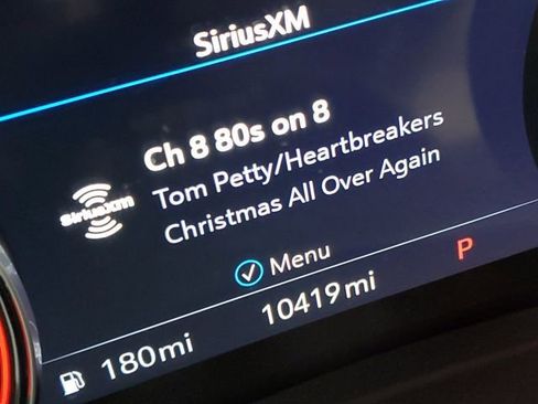 Used 2022 Buick Envision Essence w/ Technology Package I image 8