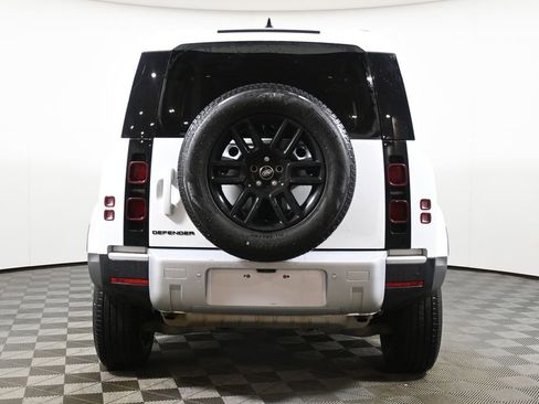 Used 2025 Land Rover Defender 110 S AWD/4WD image 6