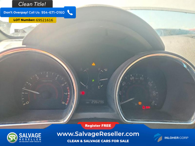 Used 2012 Toyota Highlander Limited w/ Tow Pkg AWD/4WD image 12