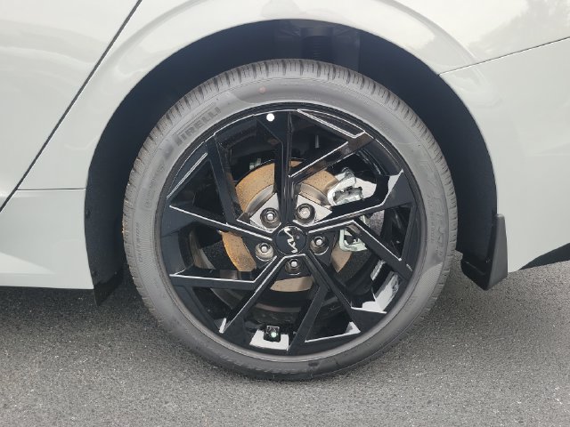 New 2027 Kia K5 GT-Line w/ GT-Line Premium Package FWD image 7