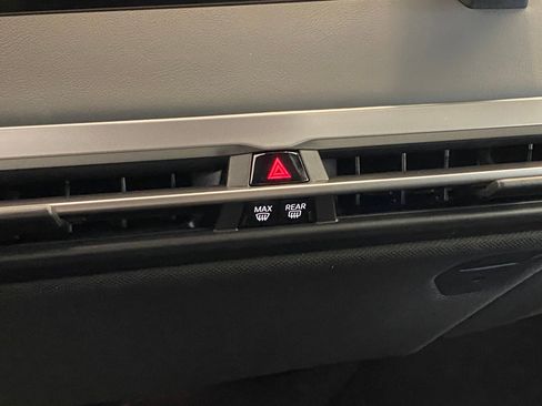 New 2026 BMW iX xDrive45 w/ M Sport Package image 25