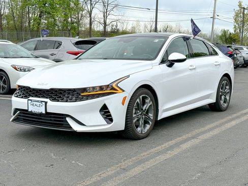 Used 2023 Kia K5 EX FWD image 3