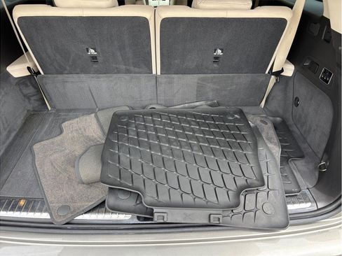 Used 2020 Mercedes-Benz GLS 450 4MATIC image 52