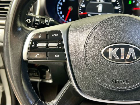 Used 2019 Kia Sorento EX AWD/4WD image 18
