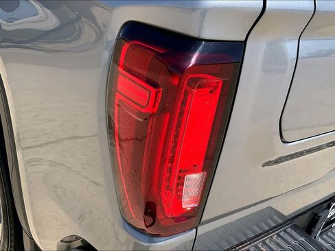 Used 2024 GMC Sierra 1500 Denali image 28