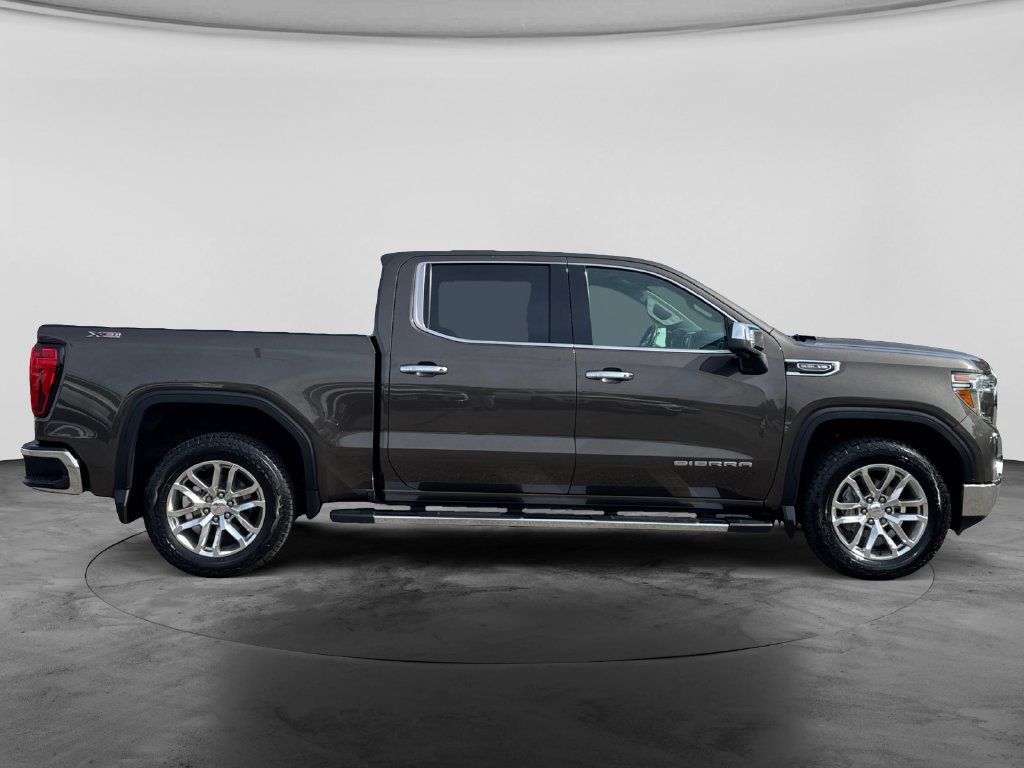 Used 2019 GMC Sierra 1500 SLT w/ SLT Premium Package AWD/4WD image 11