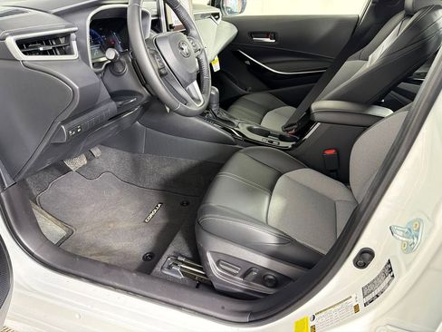 Used 2026 Toyota Corolla XSE image 9