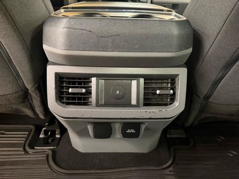 Used 2023 Ford F250 XLT w/ FX4 Off-Road Package AWD/4WD image 27