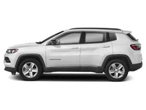 Used 2022 Jeep Compass High Altitude image 3