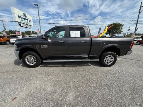Used 2017 RAM 2500 Laramie w/ Convenience Group AWD/4WD image 1