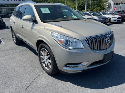 Used 2016 Buick Enclave Leather FWD image 3