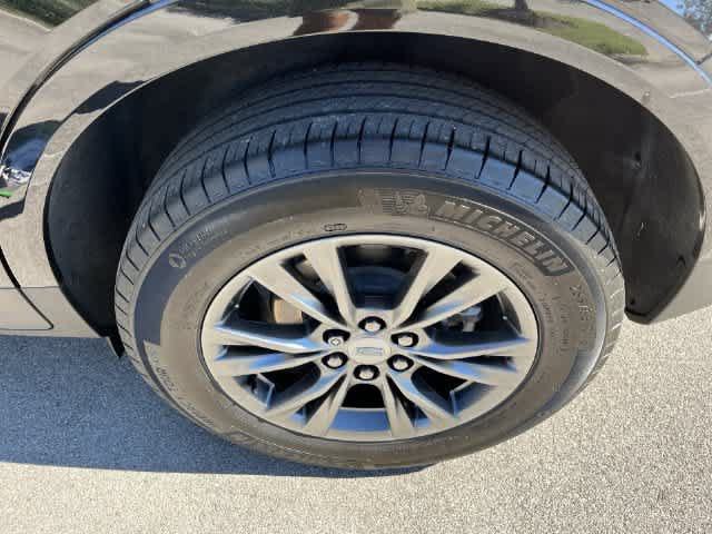 Used 2023 Cadillac XT5 Premium Luxury AWD/4WD image 12