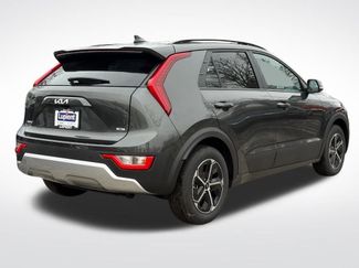 New 2026 Kia Niro EX w/ EX Premium Package video 3