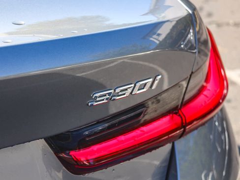 New 2026 BMW 330i Sedan w/ Convenience Package image 25