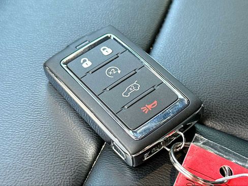 New 2026 Jeep Grand Cherokee L Limited w/ Limited Altitude Package AWD/4WD image 29