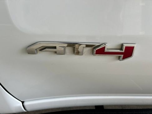 Used 2023 GMC Sierra 1500 AT4 w/ AT4 Premium Package AWD/4WD image 30