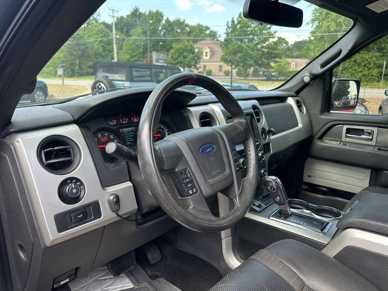 Used 2013 Ford F150 Raptor w/ Luxury Equipment Group AWD/4WD image 16