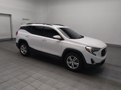 Used 2019 GMC Terrain SLE w/ Driver Convenience Package FWD image 11