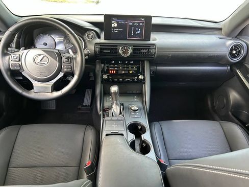 Used 2024 Lexus IS 300 w/ Comfort Package RWD image 11