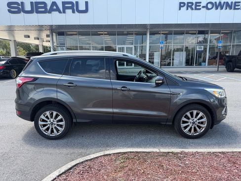 Used 2017 Ford Escape Titanium FWD image 2