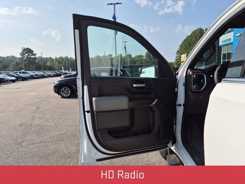 Used 2019 GMC Sierra 1500 SLT w/ SLT Convenience Package AWD/4WD image 12