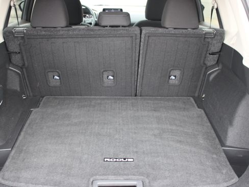 Certified 2023 Nissan Rogue S AWD/4WD image 5