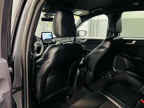 Used 2025 Ford Escape ST-Line image 21