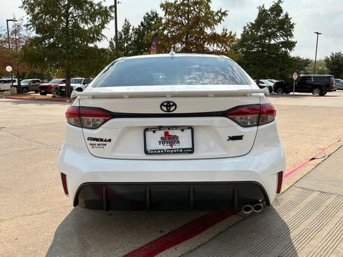 Used 2026 Toyota Corolla XSE FWD image 7