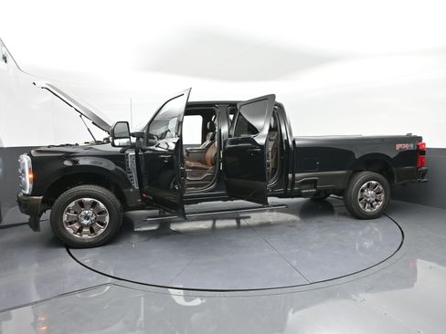 Used 2024 Ford F350 King Ranch image 47