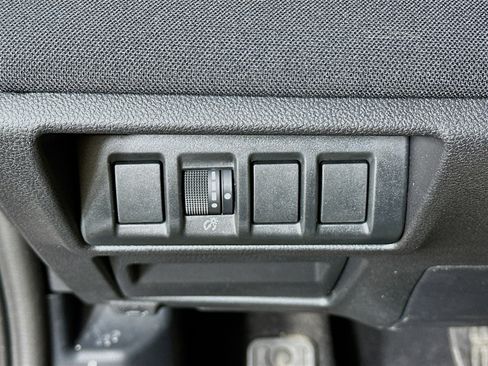 Used 2025 Subaru Outback Premium image 17