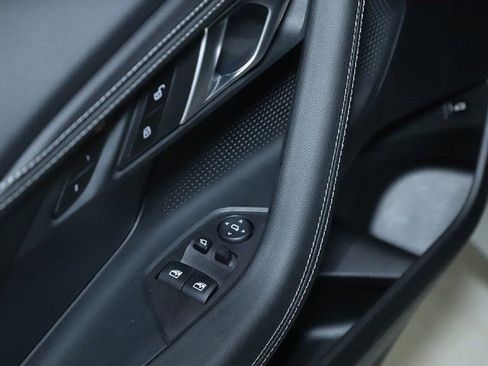 Used 2025 BMW 230i xDrive Coupe w/ Convenience Package image 16