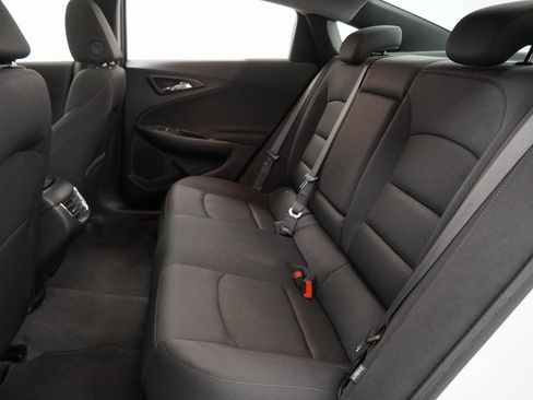 Used 2024 Chevrolet Malibu LT image 21