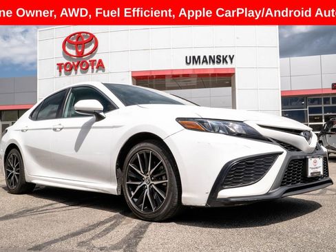 Used 2021 Toyota Camry SE AWD/4WD image 1