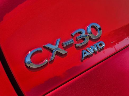 Used 2025 MAZDA CX-30 AWD 2.5 S w/ Preferred Package image 13