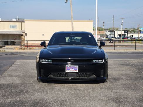 Used 2025 Dodge Charger Daytona R/T w/ Quick Order Package 25M R/T AWD/4WD image 6