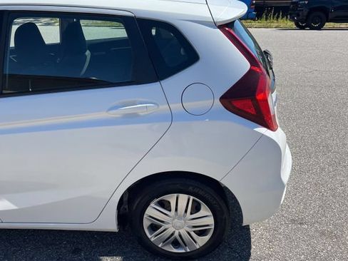 Used 2019 Honda Fit LX image 11