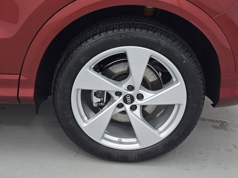 New 2025 Audi Q5 Prestige image 33
