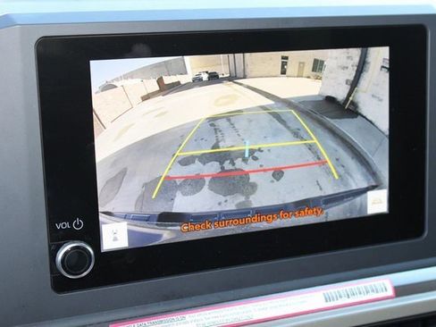 Used 2024 Toyota Tacoma SR5 image 7