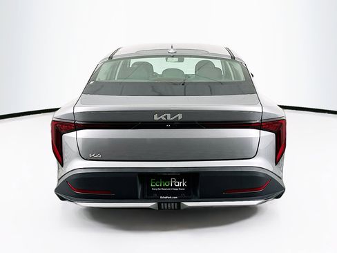Used 2025 Kia K4 LXS image 7